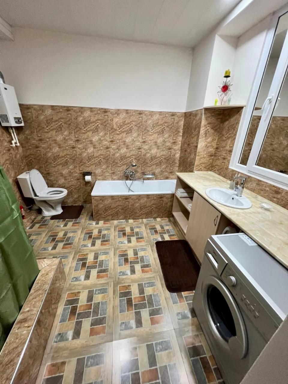 Guest House In Alaverdi Ngoại thất bức ảnh